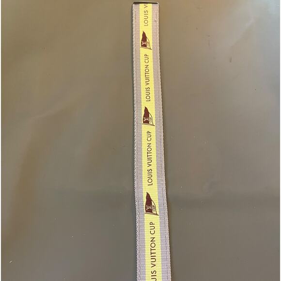 Louis Vuitton 2003 Gray LV Cup Limited Edition Vinyl Shopper Purse - Picture 8 of 11